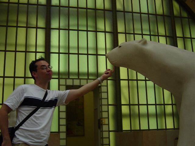 Joseph making a new friend @ Musee D'Orsay 