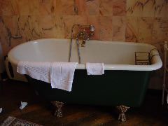 Our bathtub @ the Chataeux